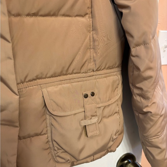 1 Madison convertible puffer coat/vest with removable fur collar, size small - Picture 3 of 7